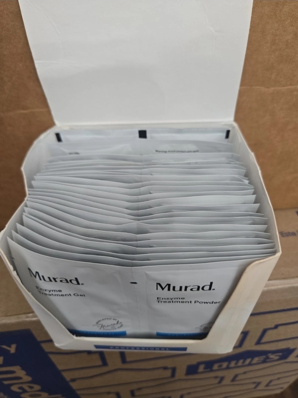 Murad Enzyme Treatment Box - White with Blue Accent - Picture 9 of 9